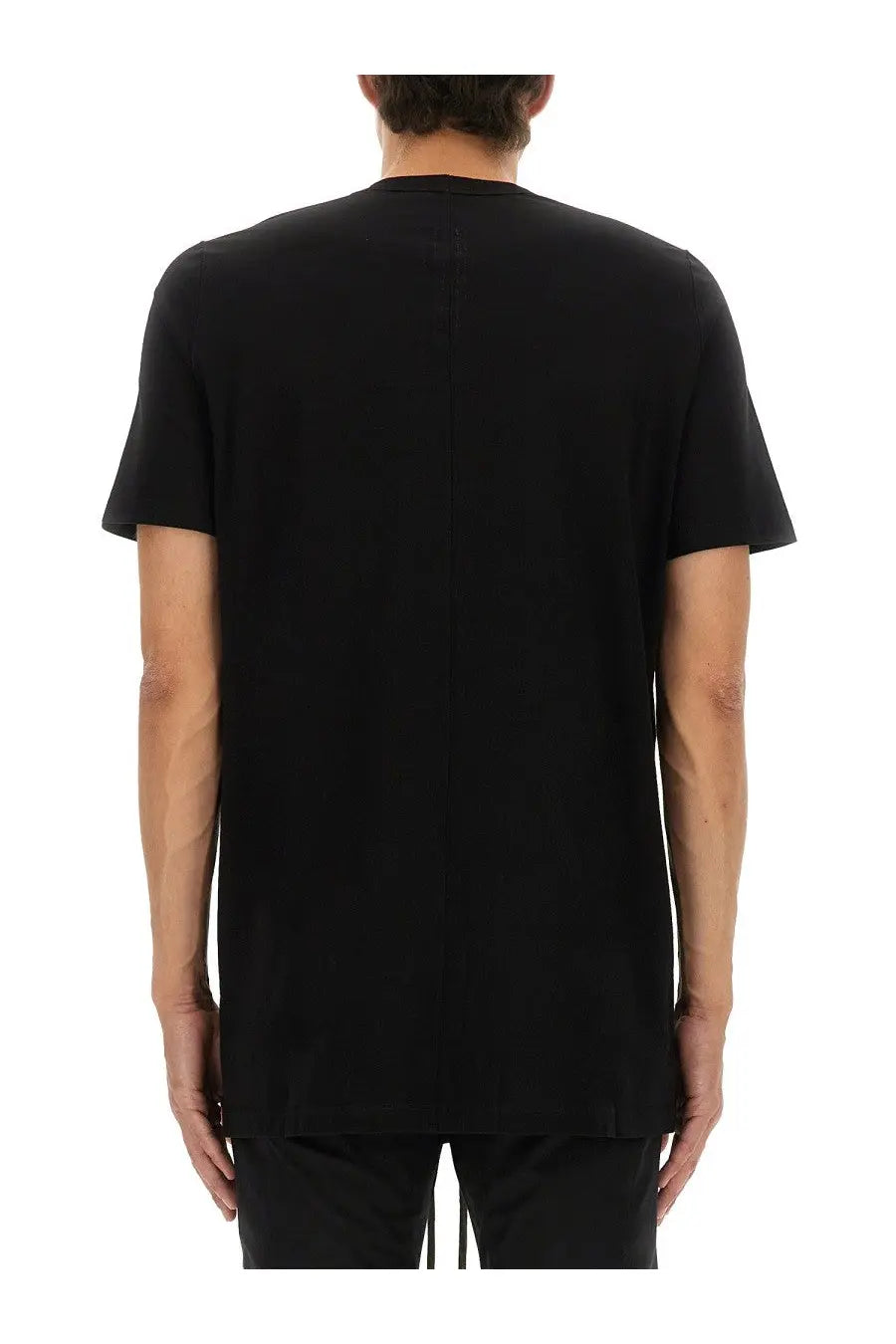 Rick Owens men’s level shirt black short-sleeved crew neck t-shirt showing subtle seam detail on the back side