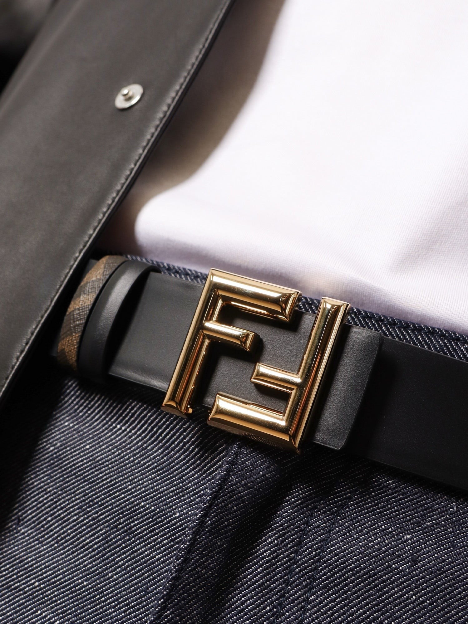 Fendi Men's Rounded Reversible Belt Black