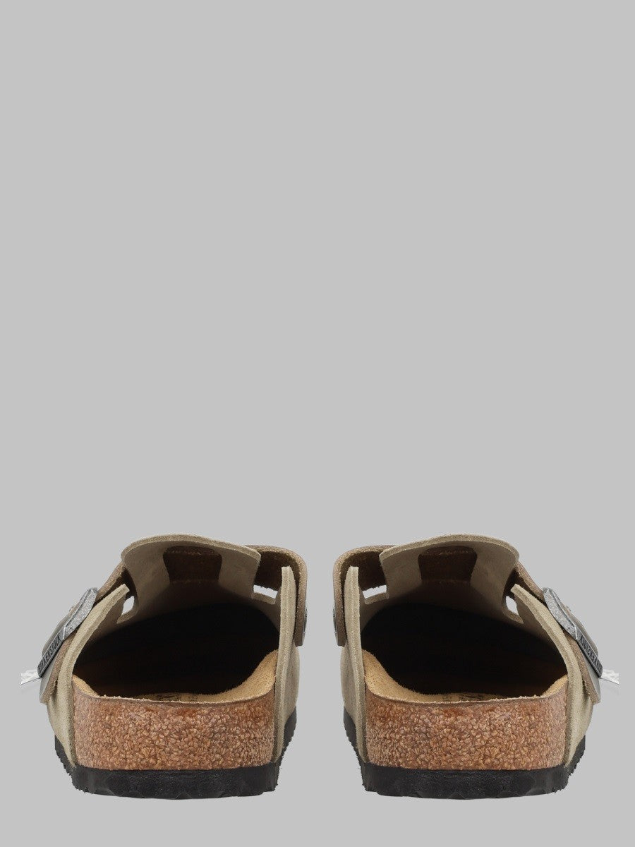 Birkenstock Men's Sabot Boston in Suede Beige