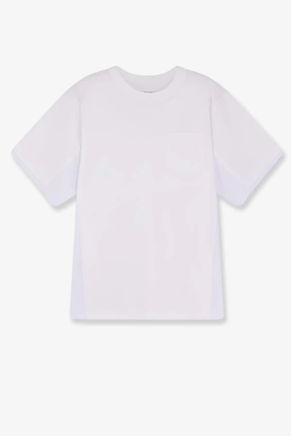 White oversized cotton t-shirt with single chest pocket from sacai men’s cotton shirt collection in white