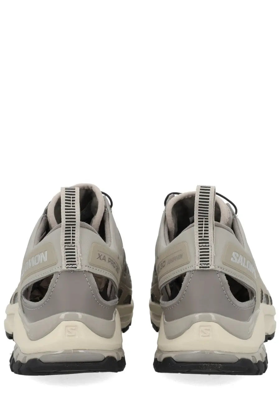 Salomon unisex sneaker xa pro 3d amphib in gray and beige with chunky sole designed for trail running