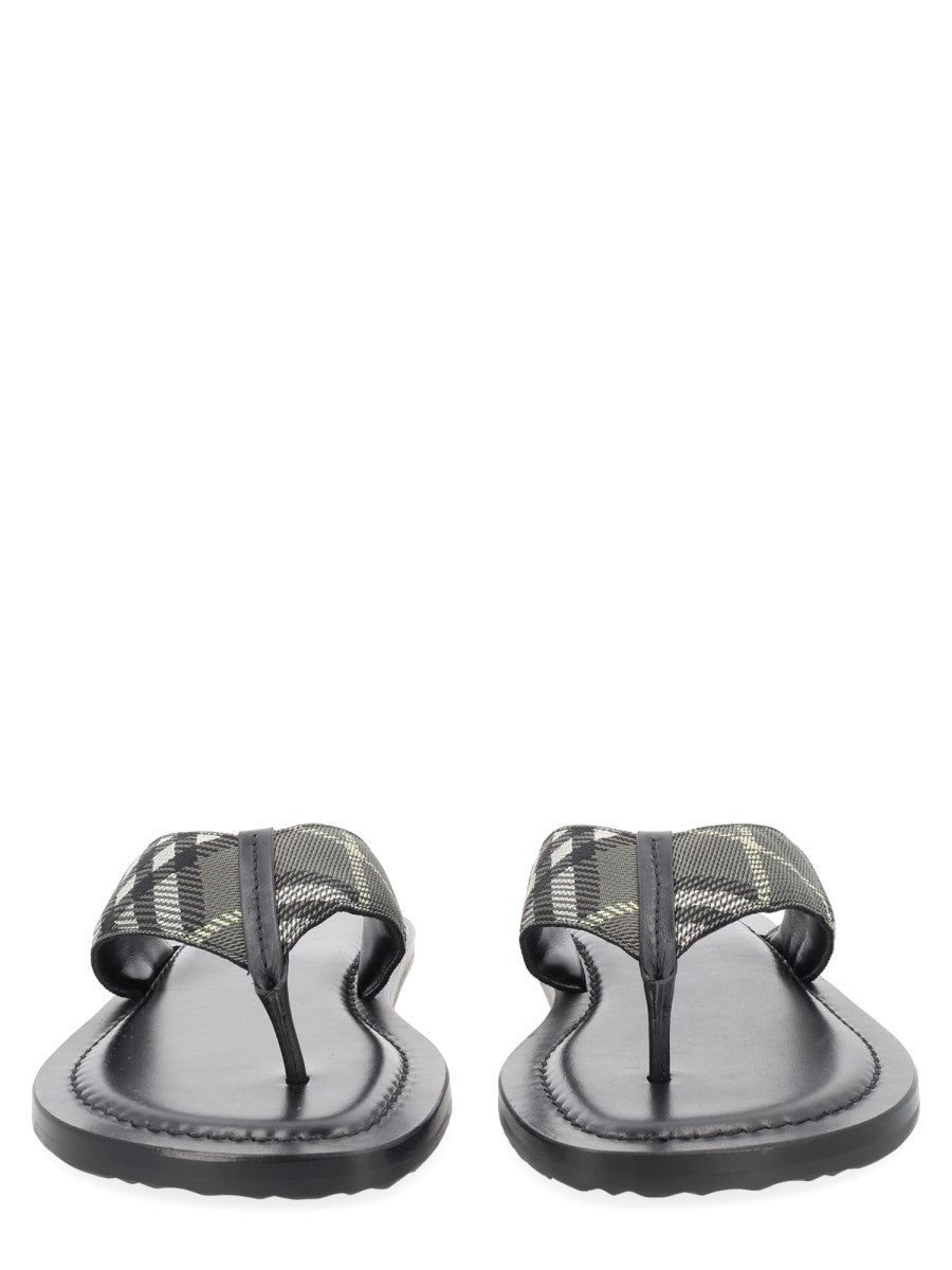 Burberry Men's Sandalo Check Pavillon Multicolor