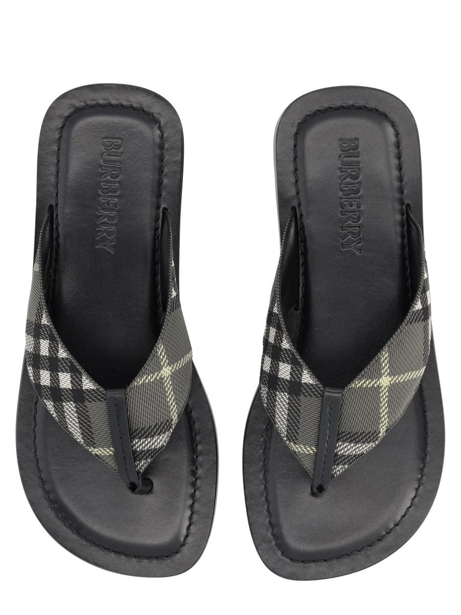 Burberry Men's Sandalo Check Pavillon Multicolor