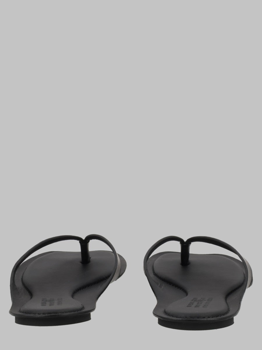 MM6 Maison Margiela Women's Sandalo Infradito Anatomic in Pelle Black