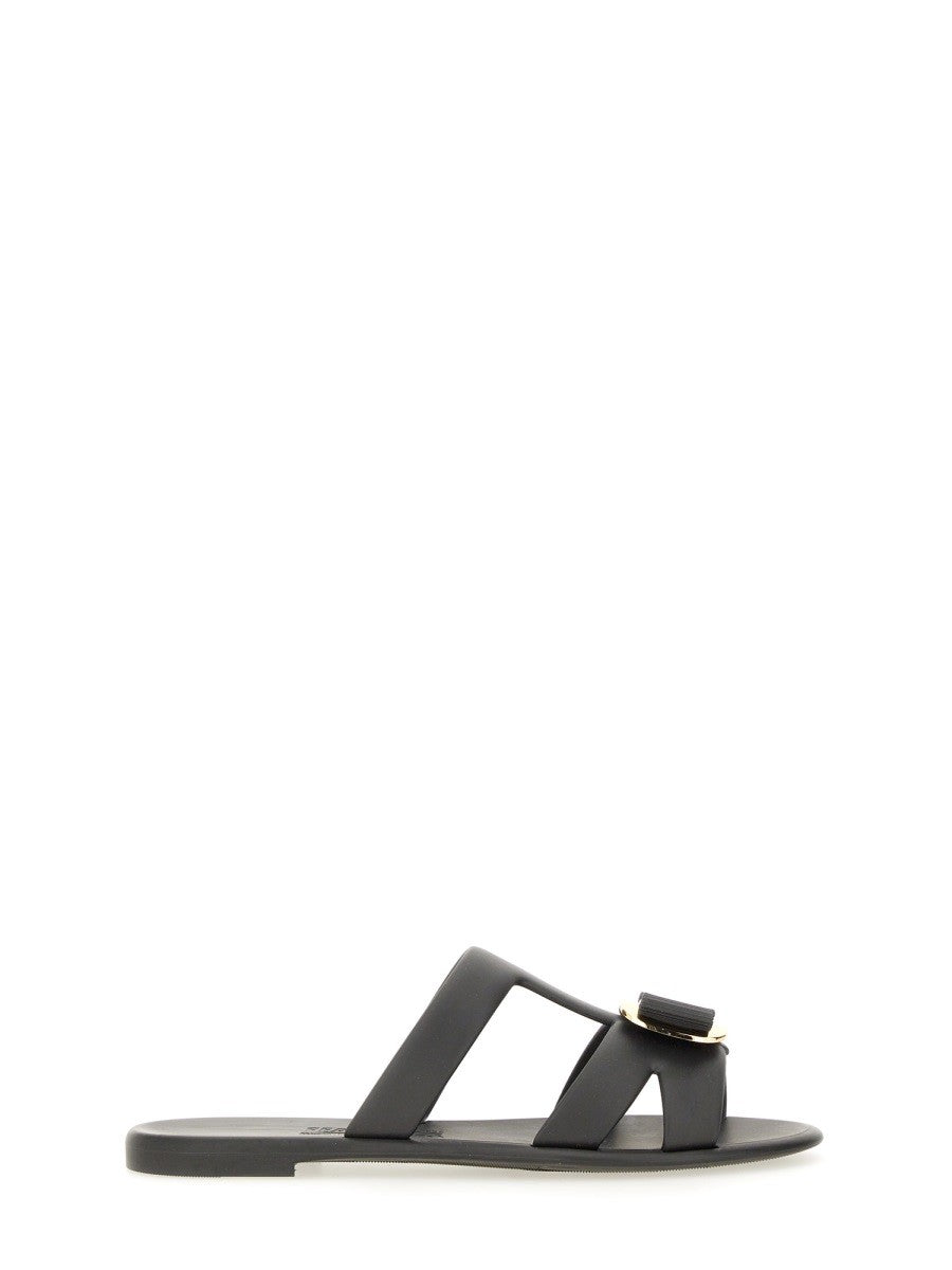 Ferragamo Women's Sandalo Slide New Vara Black