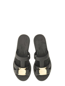 Ferragamo Women's Sandalo Slide New Vara Black
