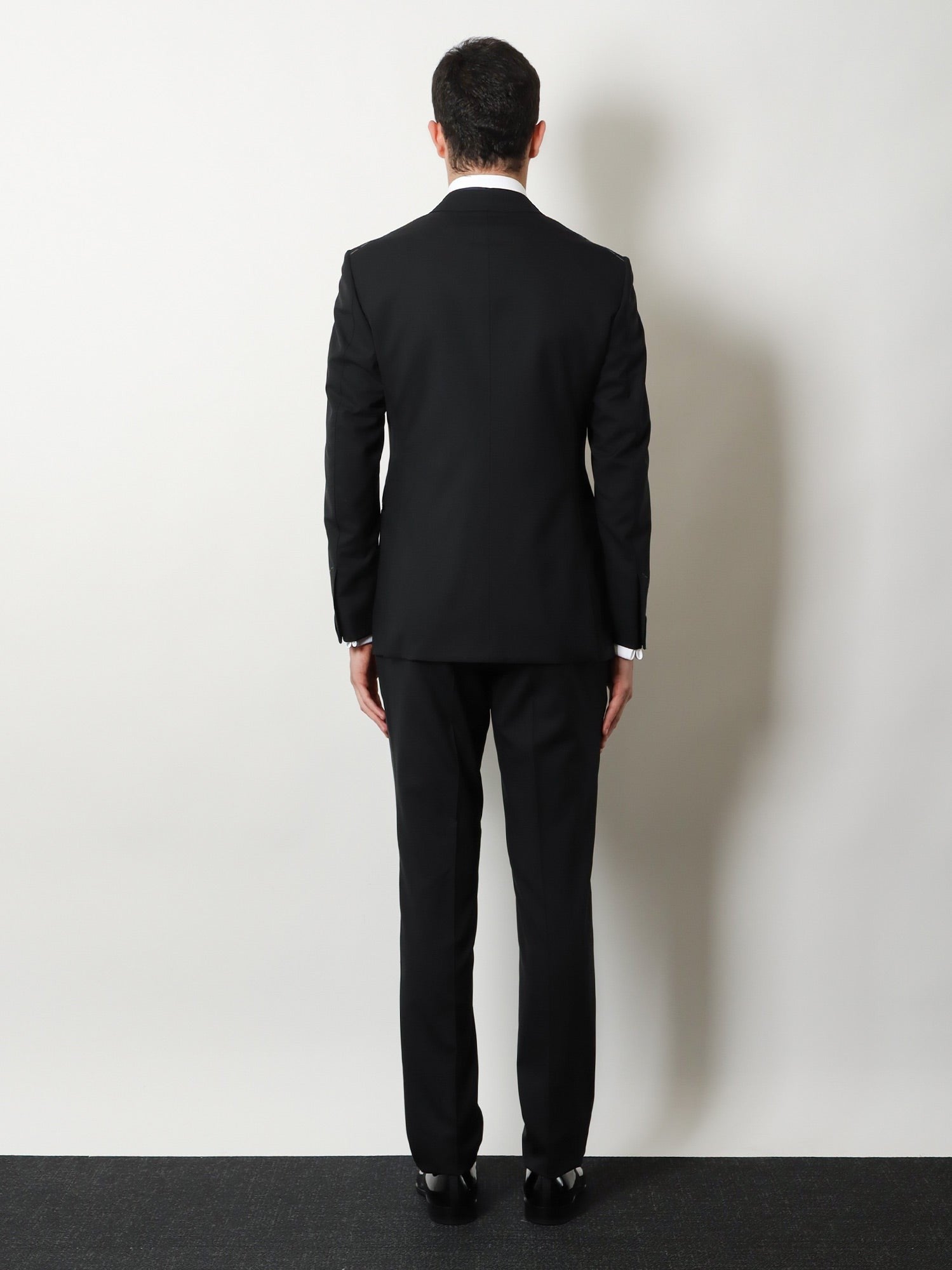 Tom Ford Men's Shelton Wool Tuxedo Black