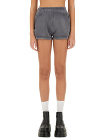 Short &quot;Essential&quot;