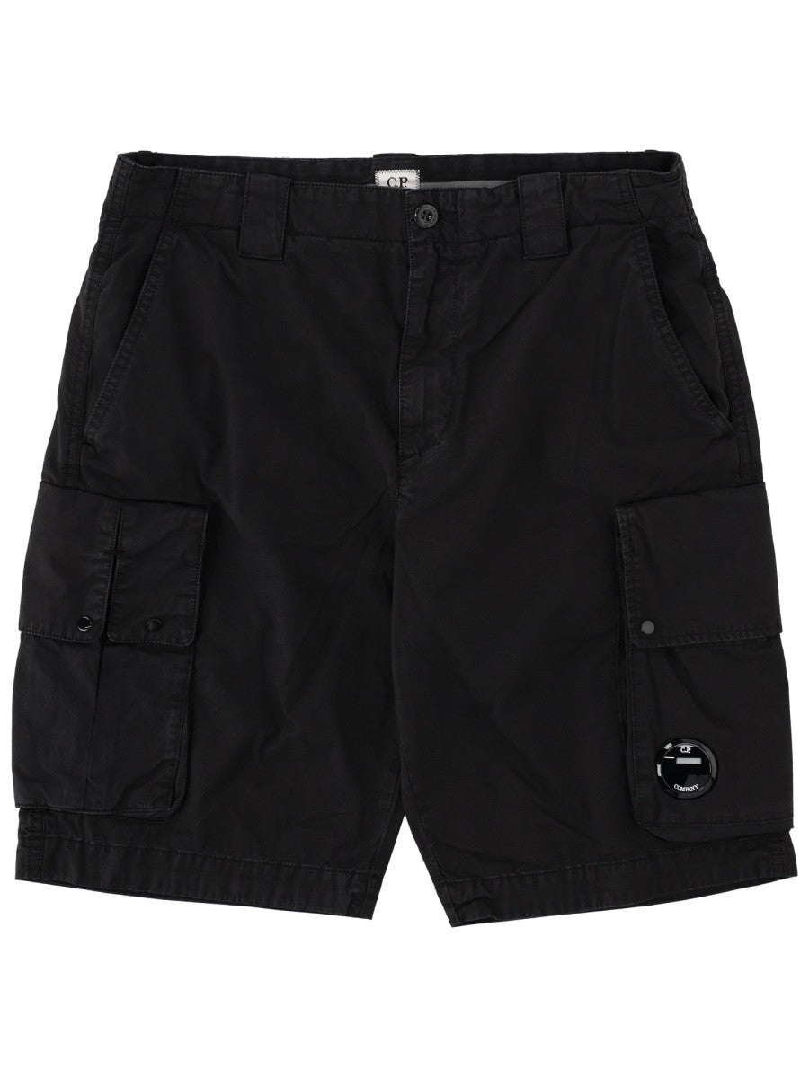 C.P. Company Men's Shorts Cargo Con Patch Black