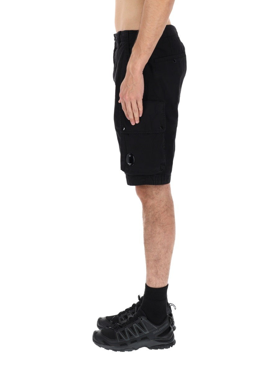 C.P. Company Men's Shorts Cargo Con Patch Black