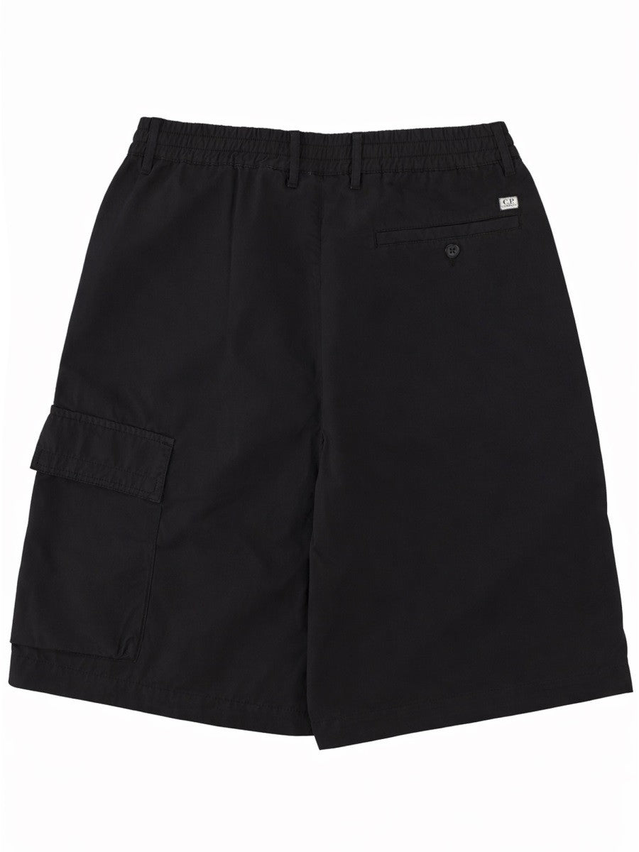 C.P. Company Men's Shorts Cargo Con Patch Black