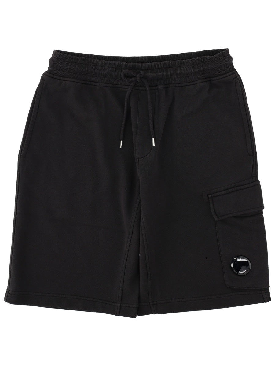 C.P. Company Men's Shorts Sweatbermuda Cargo Black