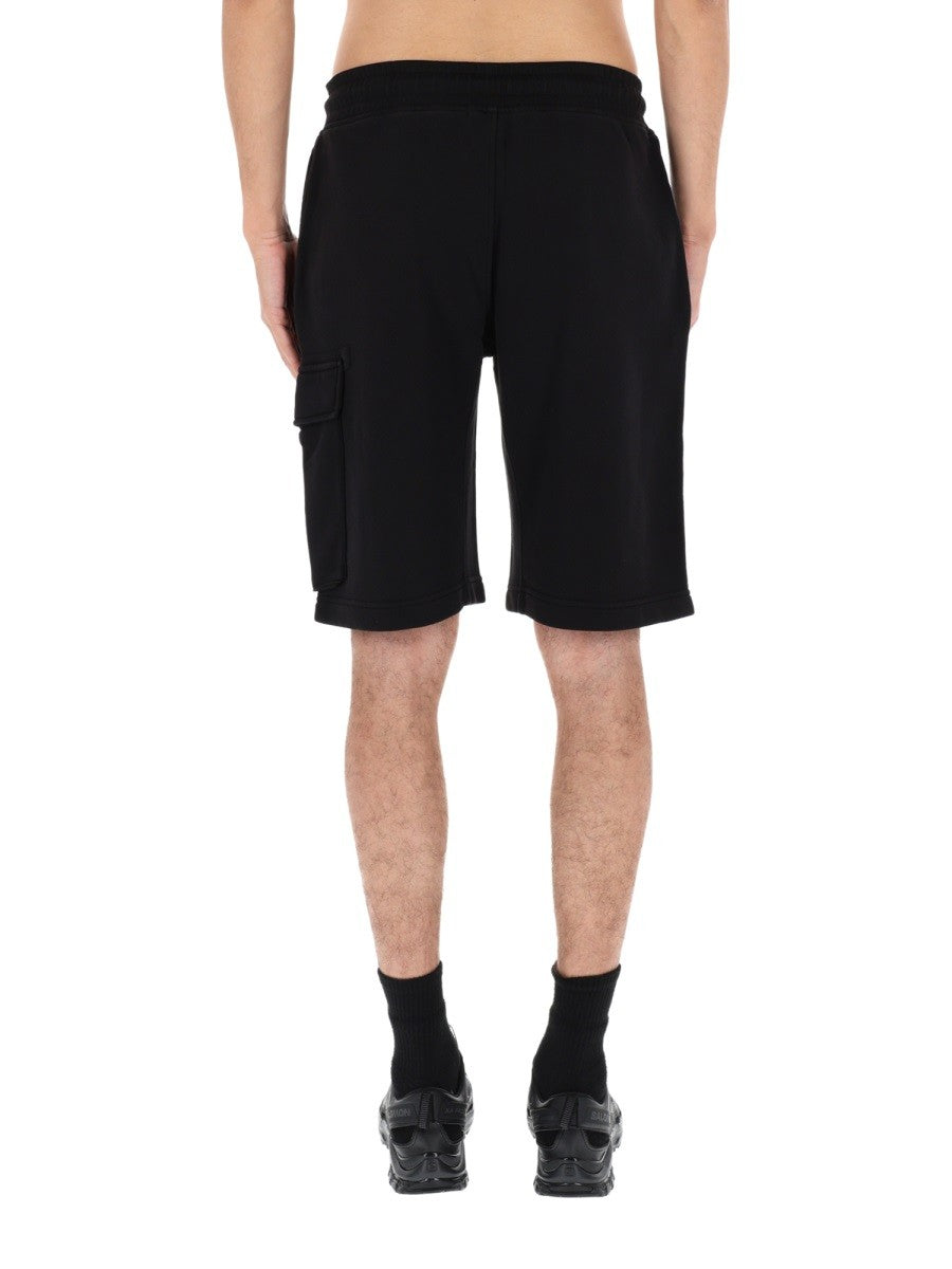 C.P. Company Men's Shorts Sweatbermuda Cargo Black