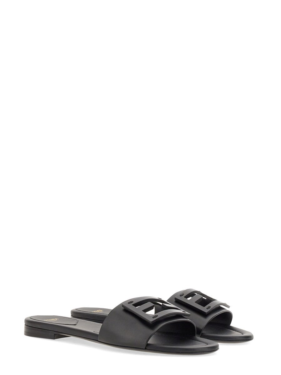Fendi Women's Slide in Pelle Black