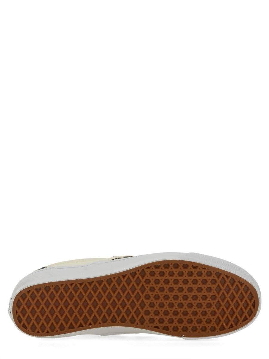Vans Unisex Slip on Premium White