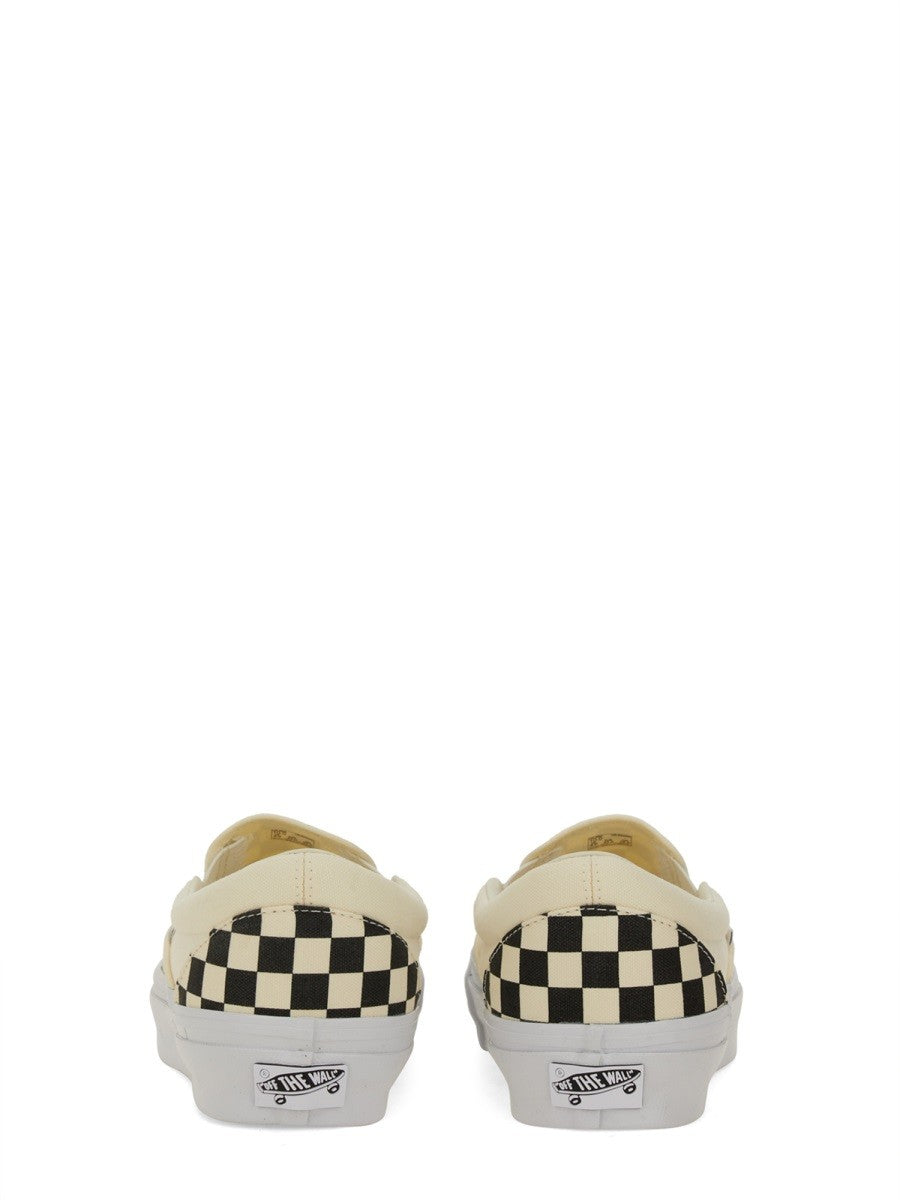 Vans Unisex Slip on Premium White