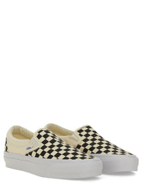 Vans Unisex Slip on Premium White