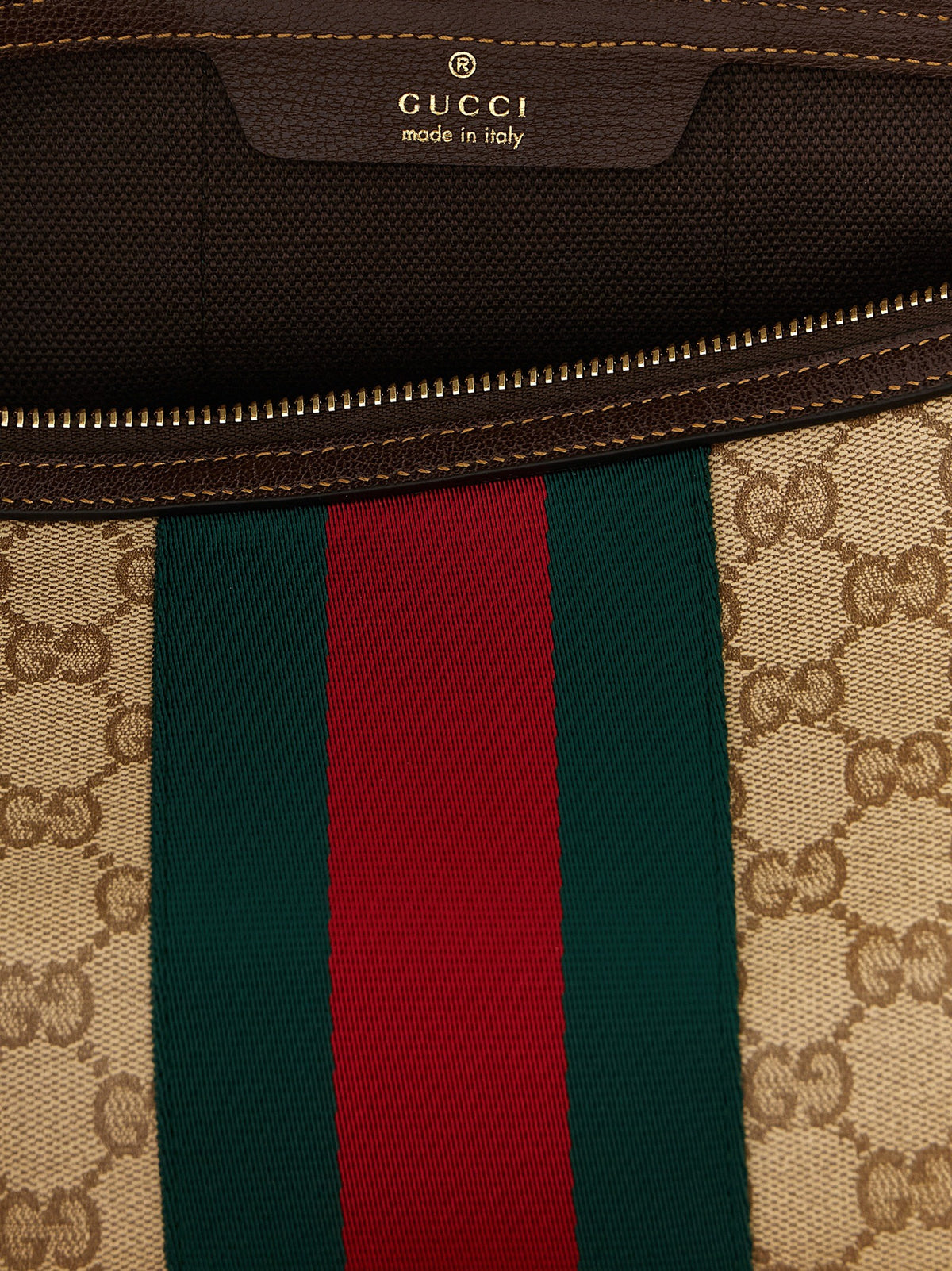 Gucci Small Gucci Essence Classic Necessaire Holder Beige