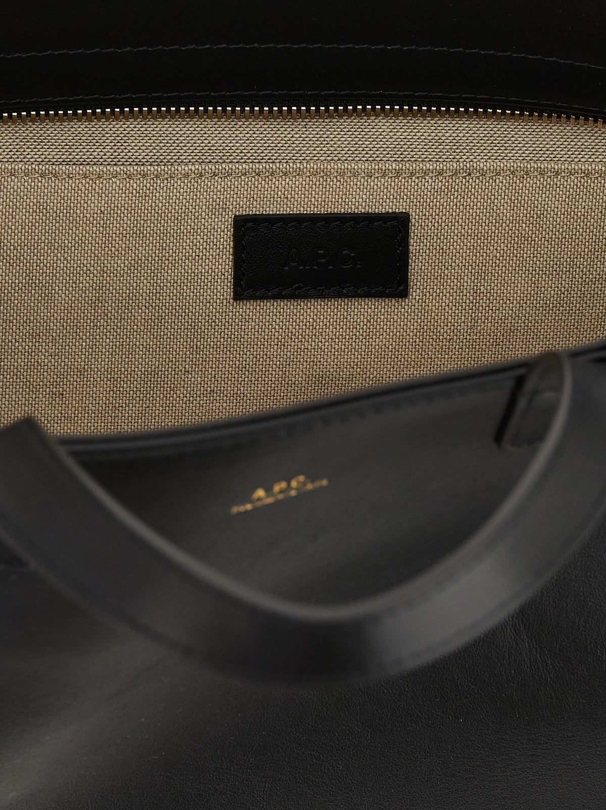 A.P.C Small Le Drummer Shopping Bag Black, view 4