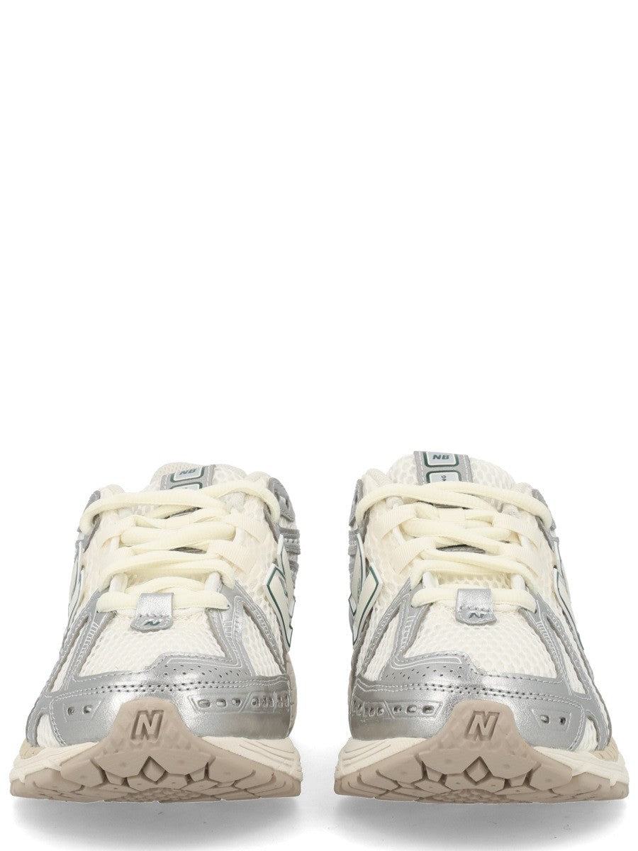 New Balance Unisex Sneaker 1906R Silver
