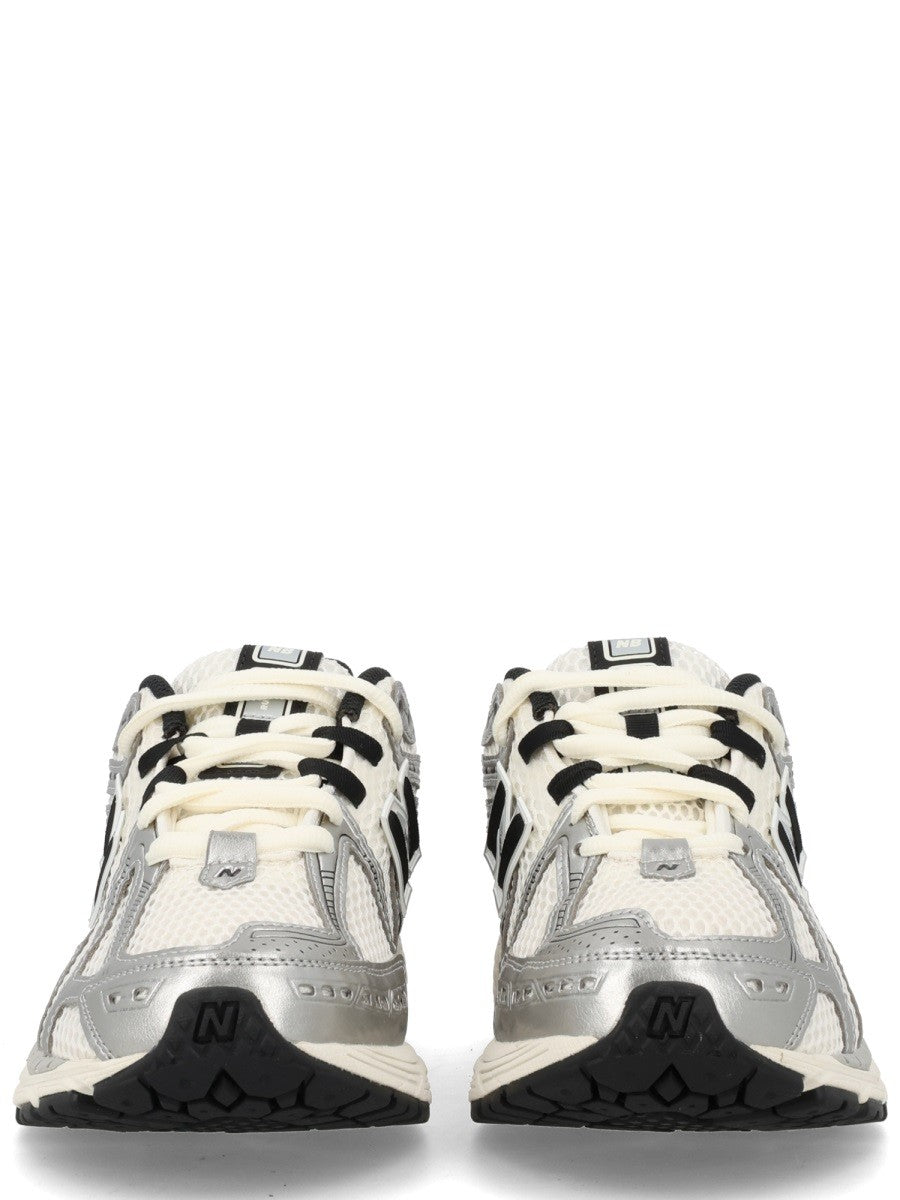 New Balance Unisex Sneaker 1906R Silver
