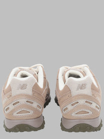 New Balance Unisex Sneaker 204L Beige