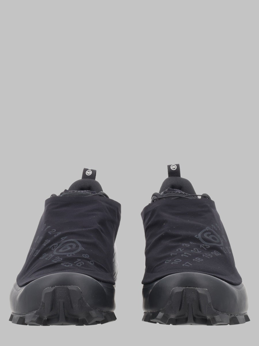 MM6 Maison Margiela Men's Sneaker Cross Dust MM6 Maison Margiela Salomon Black