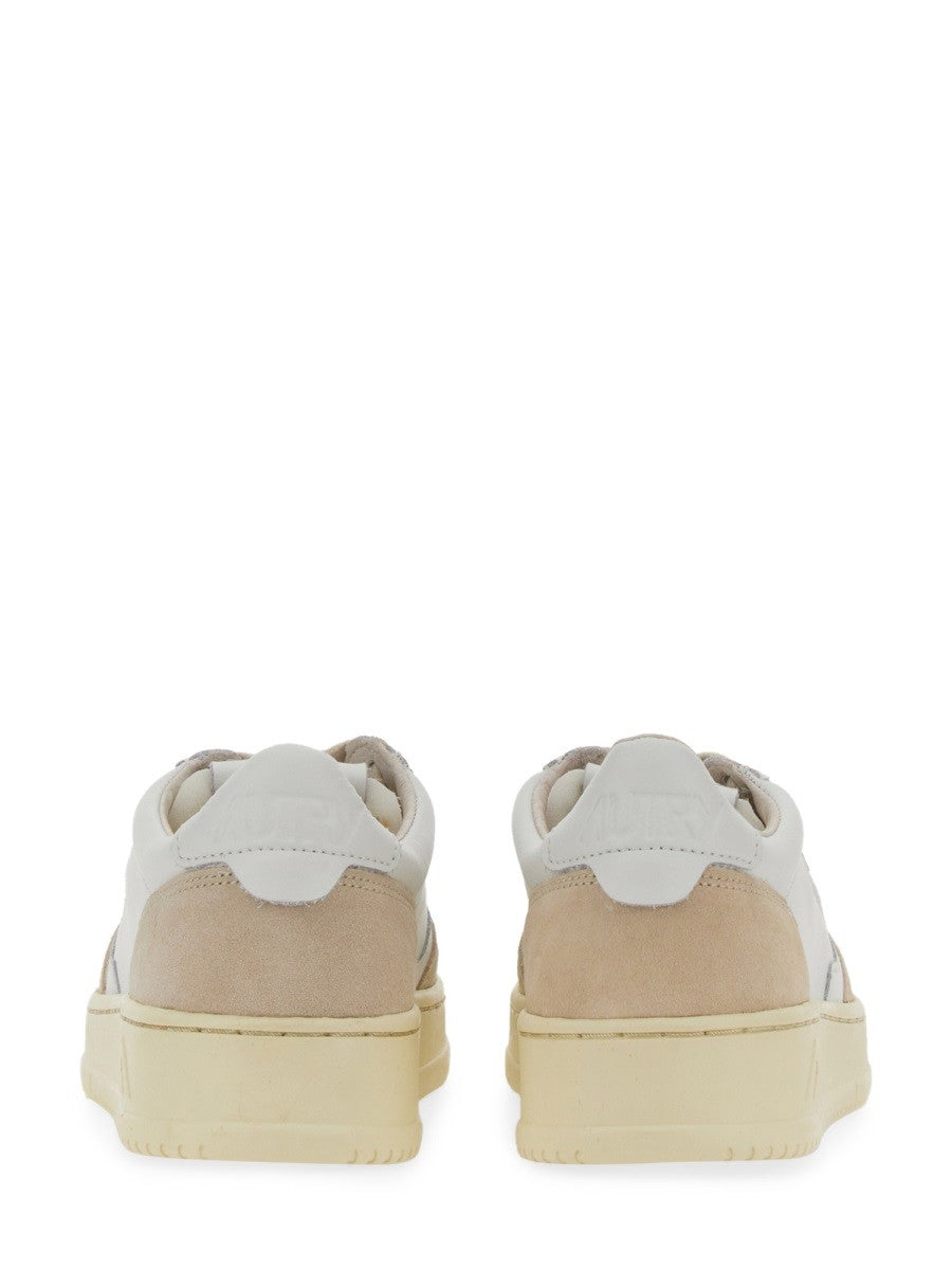 AUTRY Women's Sneaker Medalist Low White