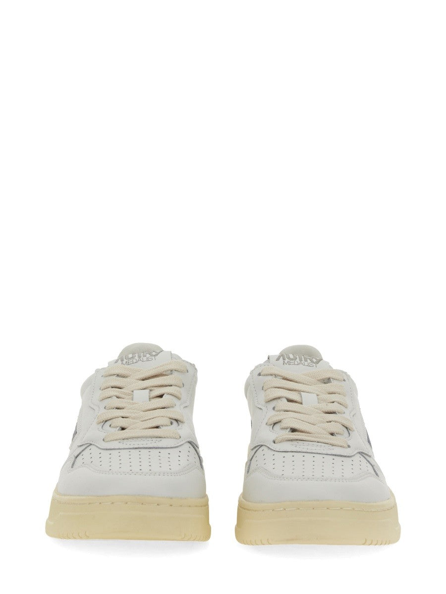AUTRY Women's Sneaker Medalist Low Multicolor