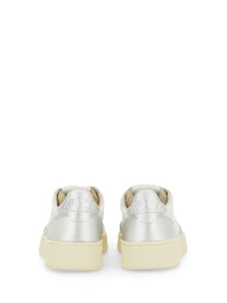 Autry Women's Medalist Low Sneaker Silver AUTRY