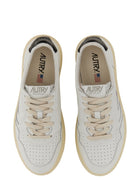 AUTRY Women's Sneaker Medalist Low White, view 5