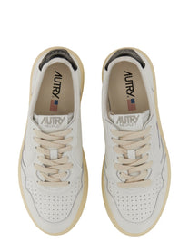 AUTRY Women's Sneaker Medalist Low White