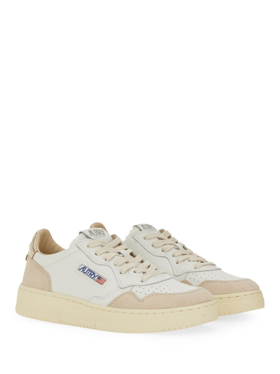 AUTRY Women's Sneaker Medalist Low White