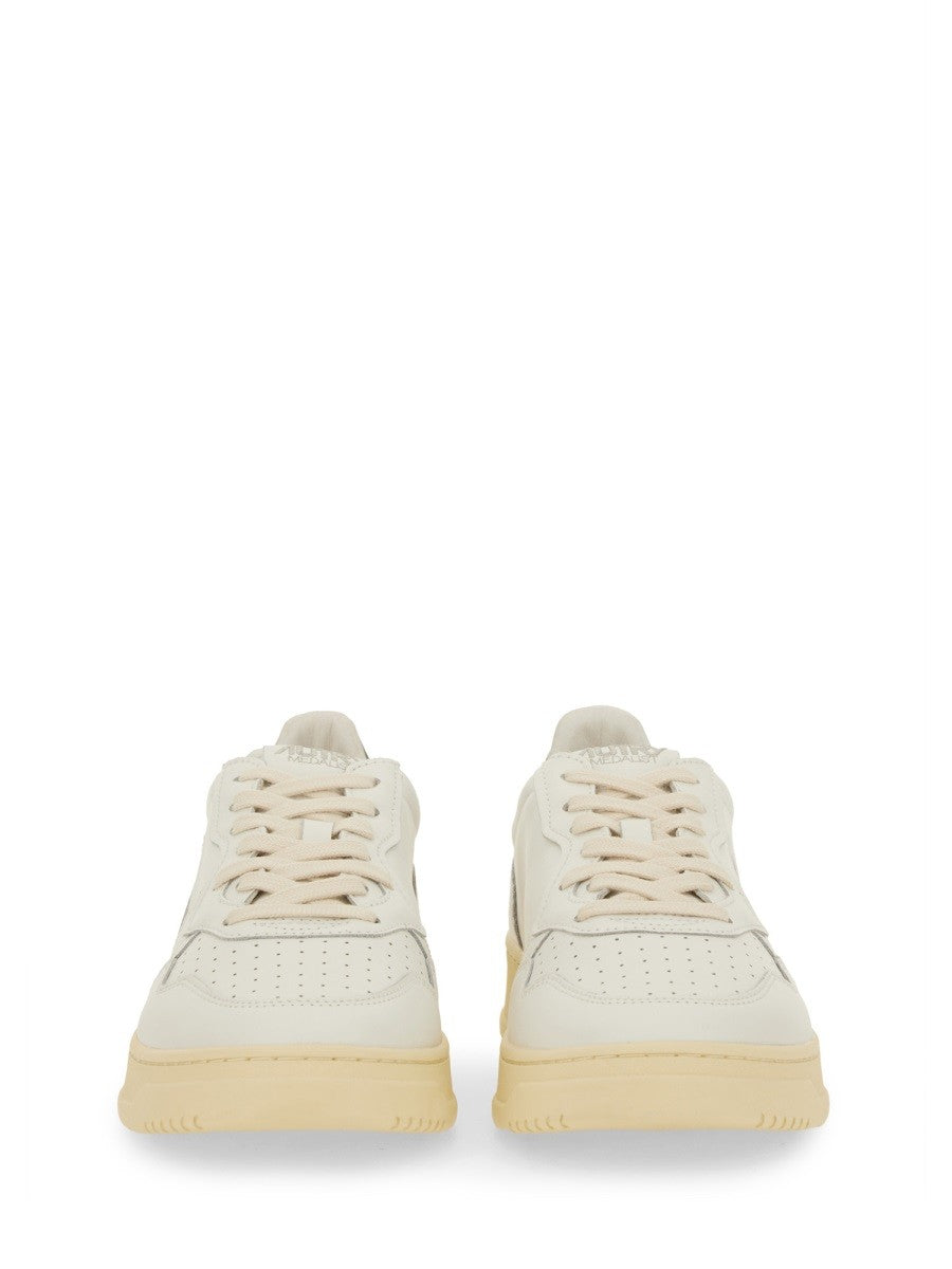 AUTRY Men's Sneaker Medalist Low White