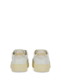 AUTRY Women's Sneaker Medalist Low White
