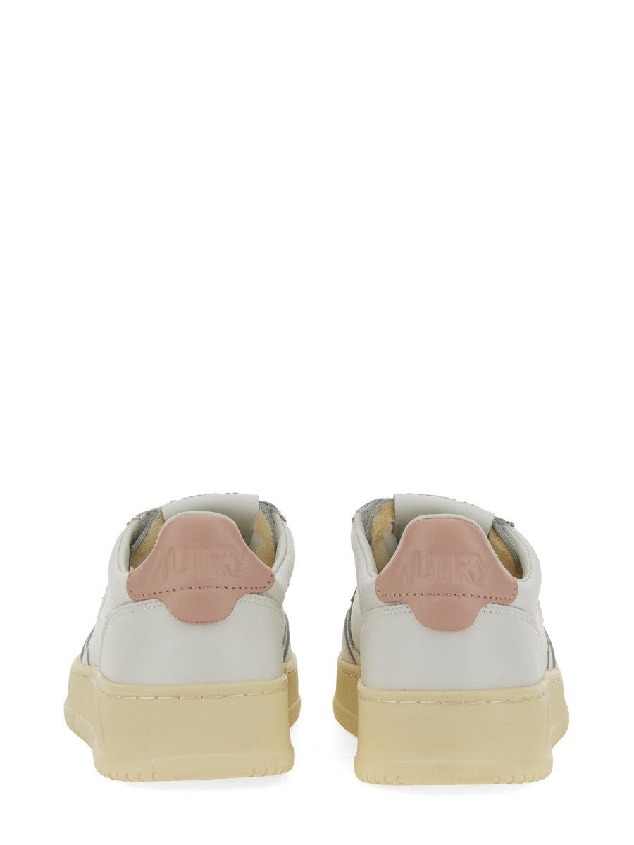 AUTRY Women's Sneaker Medalist Low White