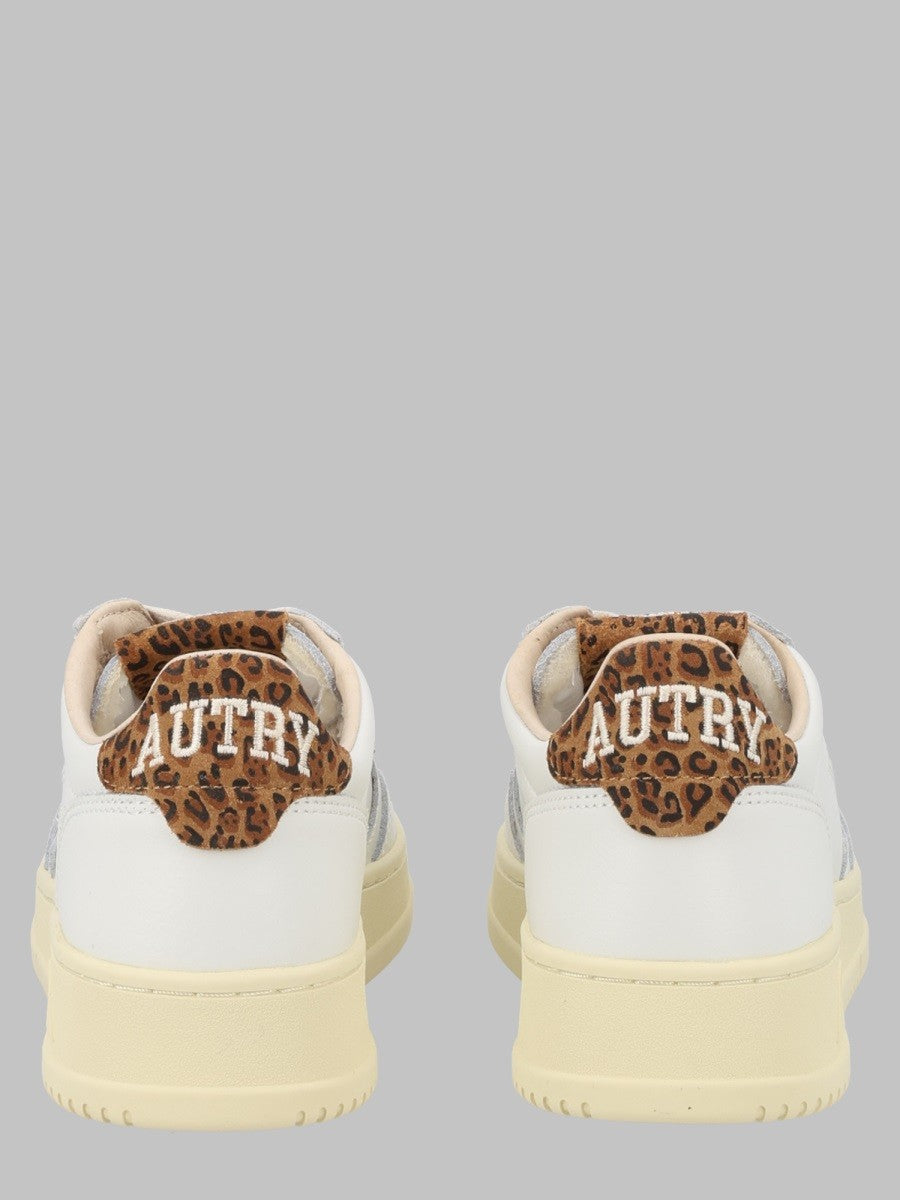 AUTRY Women's Sneaker Medalist Low White