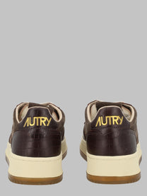 AUTRY Women's Sneaker Medalist Low Brown