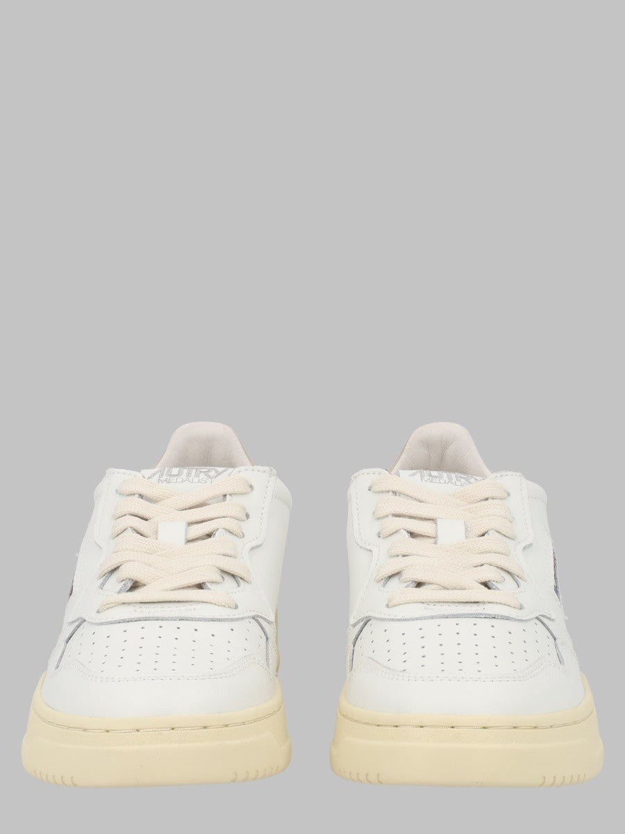 AUTRY Women's Sneaker Medalist Low White