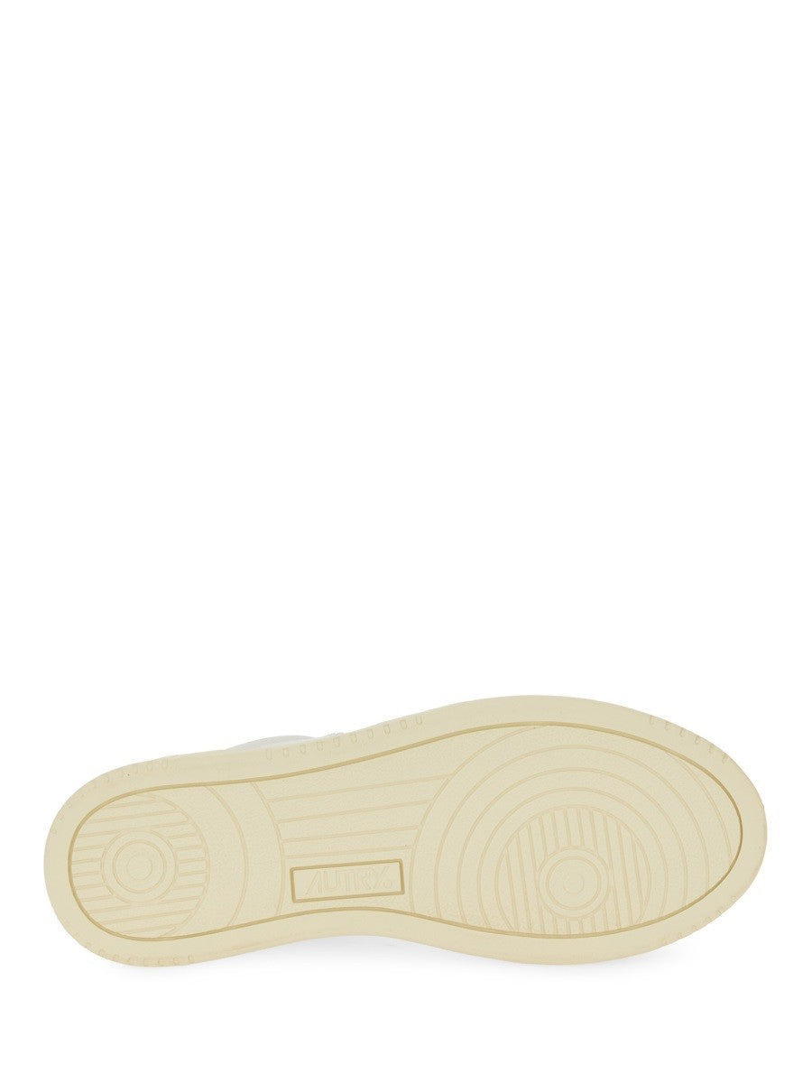AUTRY Women's Sneaker Medalist Low White