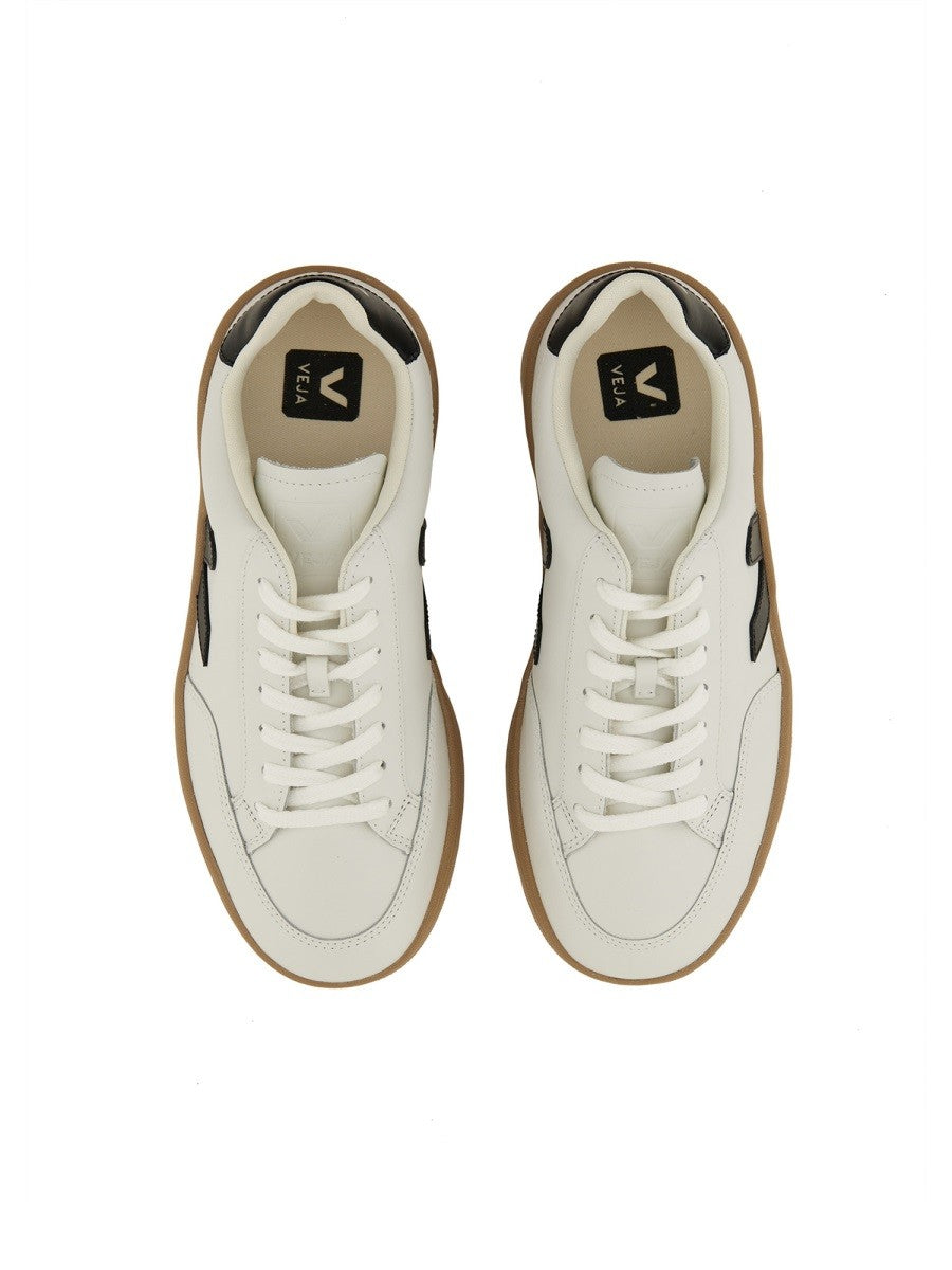 Veja Men's Sneaker White