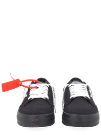 Off-White Men's Sneaker Vulc Low Black