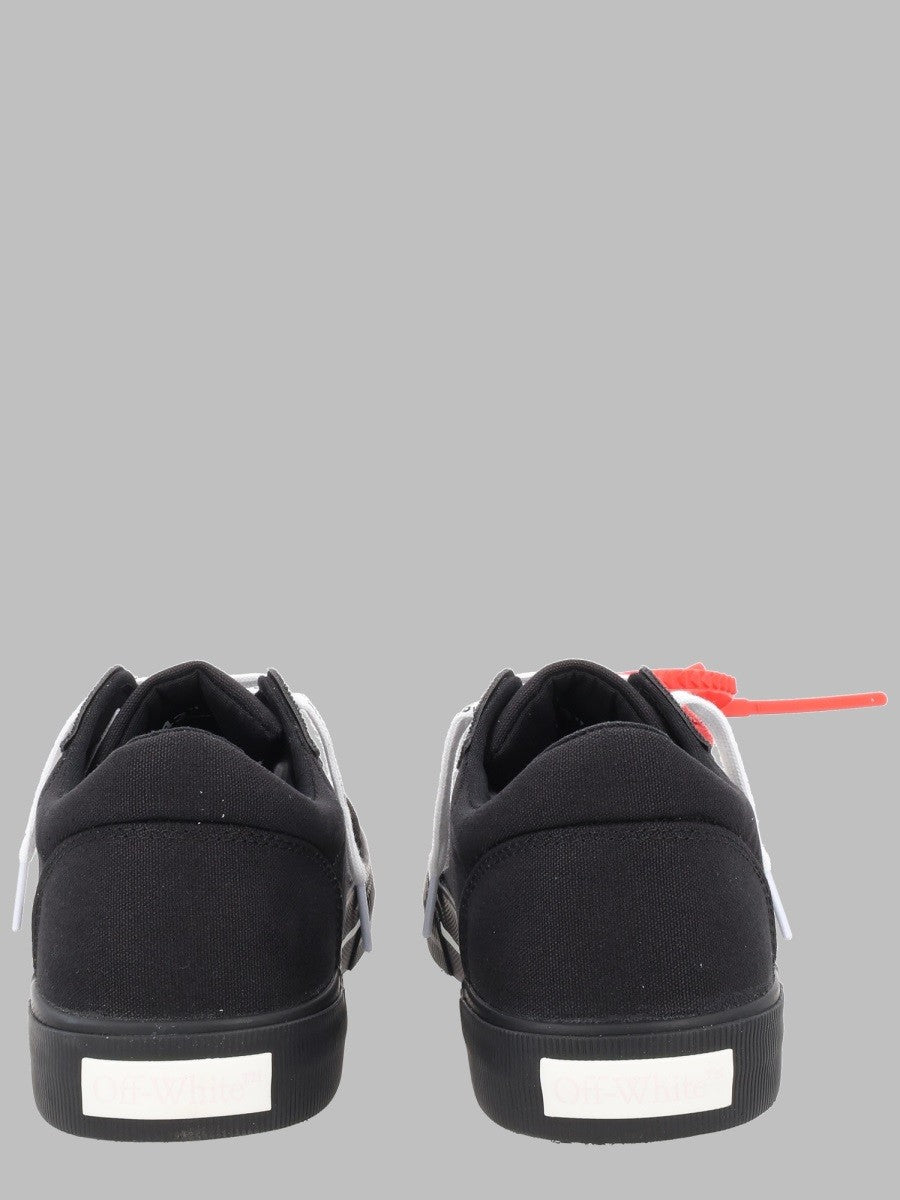 Off-White Men's Sneaker Vulc Low Black