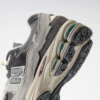 New Balance Unisex Sneakers M2002RDA Grey