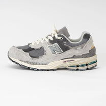 New Balance Unisex Sneakers M2002RDA Grey