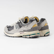 New Balance Unisex Sneakers M2002RDA Grey