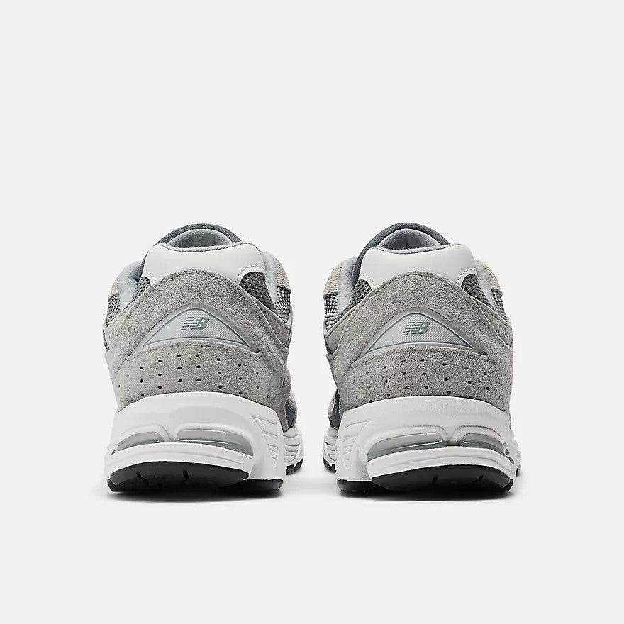 New Balance Unisex Sneakers M2002RDC White