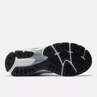 New Balance Unisex Sneakers M2002RDC White
