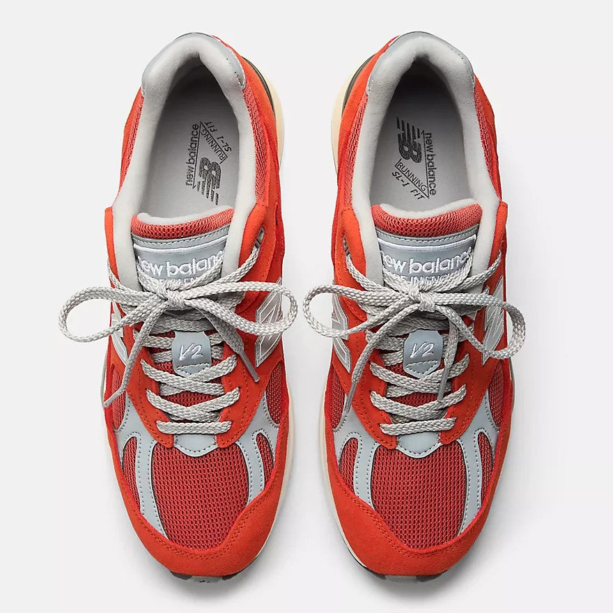 New Balance Unisex Sneakers U991VO2 grenadine with fire whirl