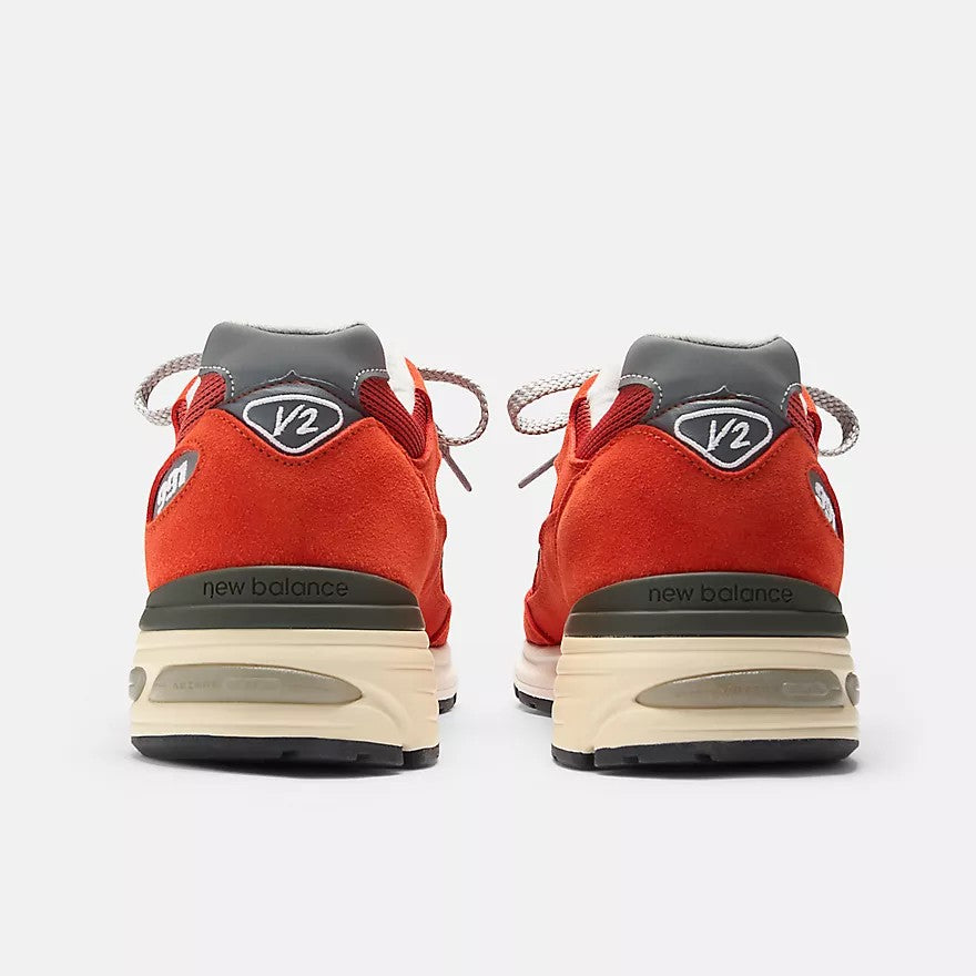 New Balance Unisex Sneakers U991VO2 grenadine with fire whirl